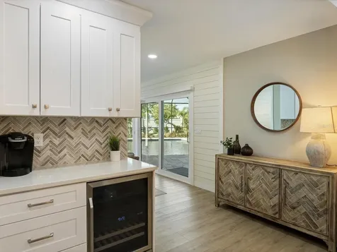 842 Nokomis Avenue S Venice FL 34285
