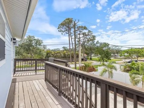 842 Nokomis Avenue S Venice FL 34285