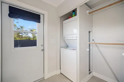 842 Nokomis Avenue S Venice FL 34285