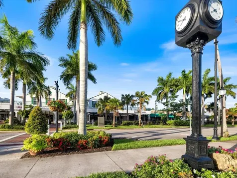 842 Nokomis Avenue S Venice FL 34285