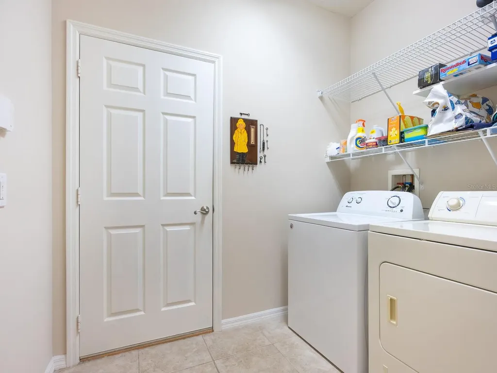 4127 Cascade Falls Drive Sarasota FL 34243