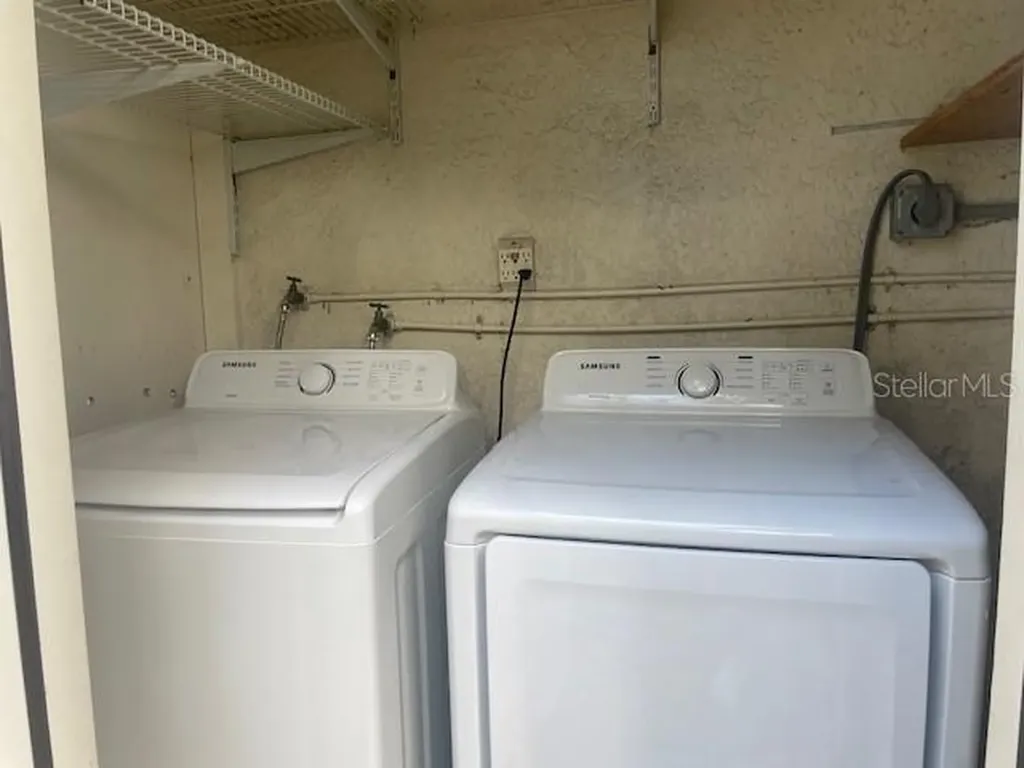 1856 Debbie Street Sarasota FL 34231