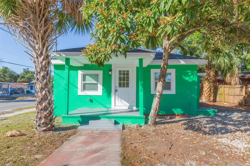 8102 N 14th Tampa FL 33604