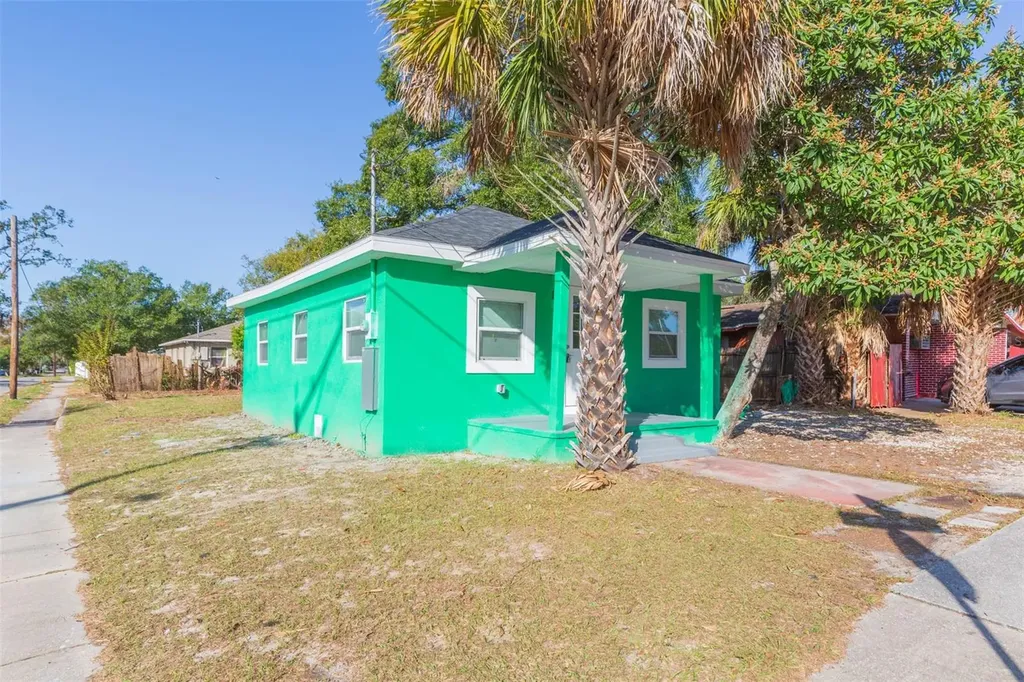 8102 N 14th Tampa FL 33604