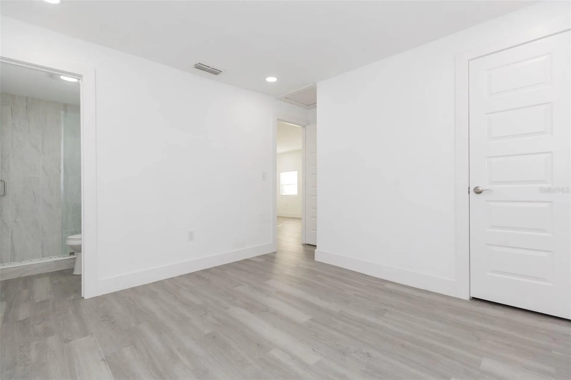 8102 N 14th Tampa FL 33604