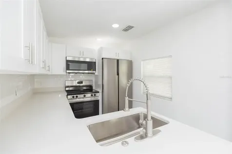 8102 N 14th Tampa FL 33604