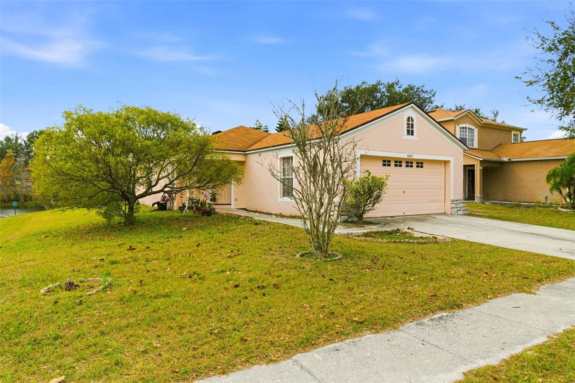 10417 Blackmore Drive Tampa FL 33647