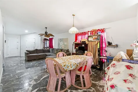 10417 Blackmore Drive Tampa FL 33647