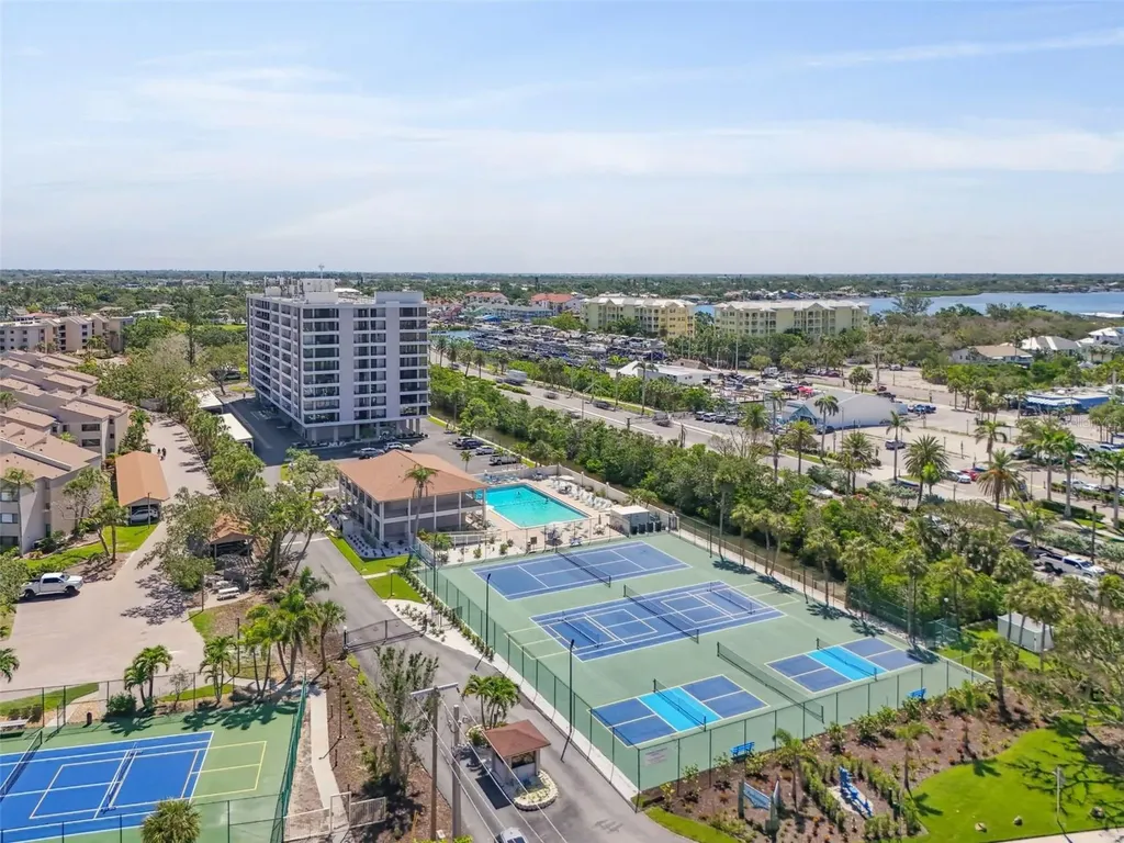 6415 Midnight Pass Road Sarasota FL 34242