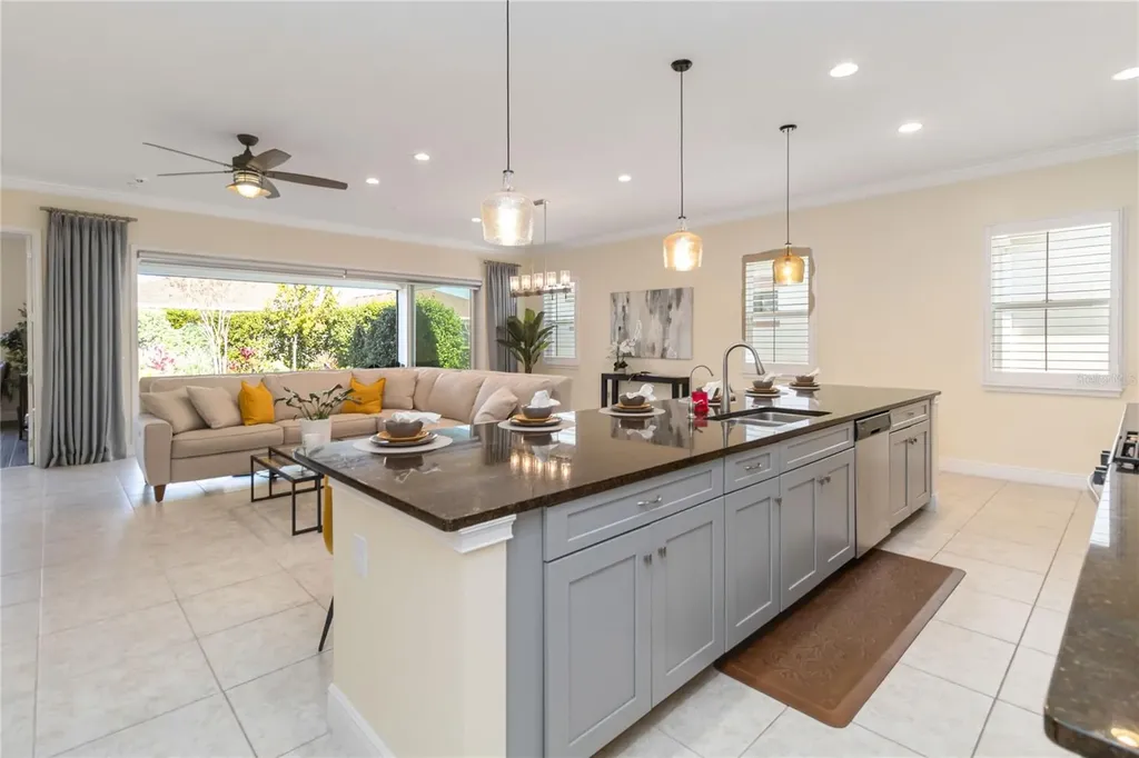 4909 W Fountainwood Drive St Cloud FL 34772