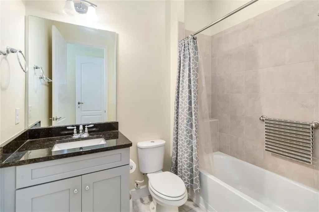 4909 W Fountainwood Drive St Cloud FL 34772