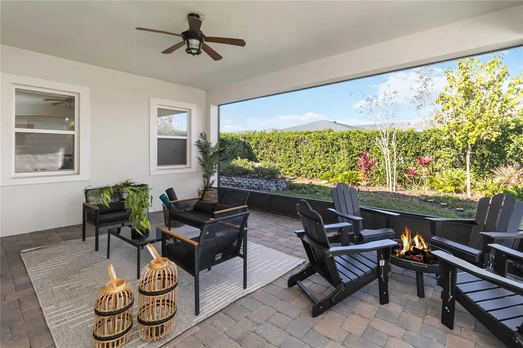 4909 W Fountainwood Drive St Cloud FL 34772