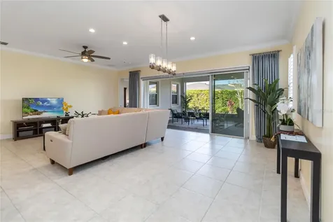 4909 W Fountainwood Drive St Cloud FL 34772