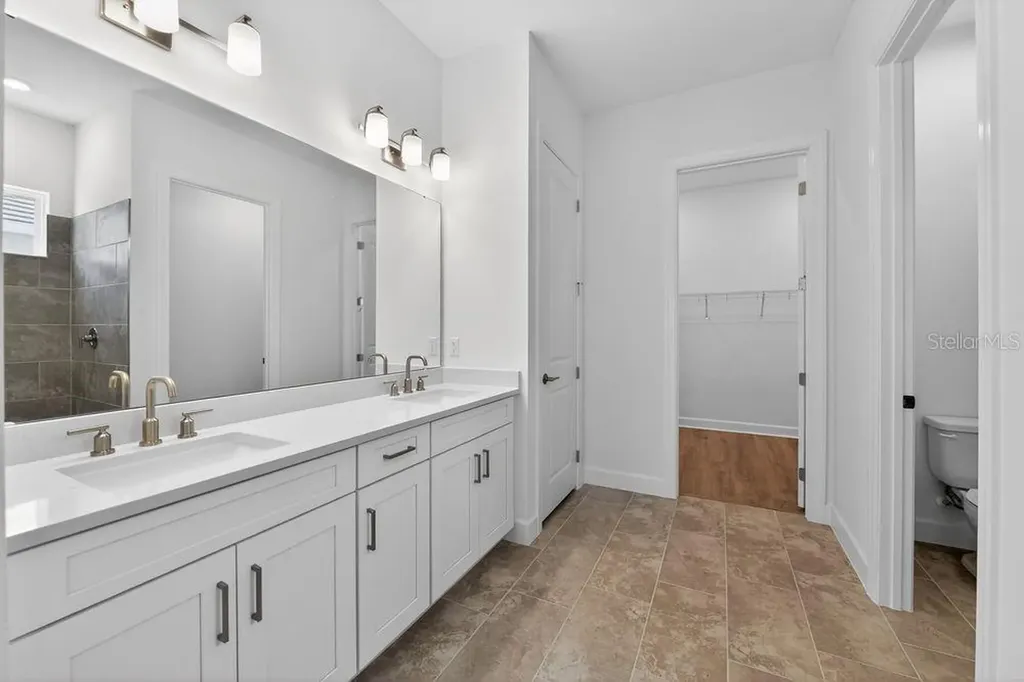13709 Iona Avenue Palmetto FL 34221