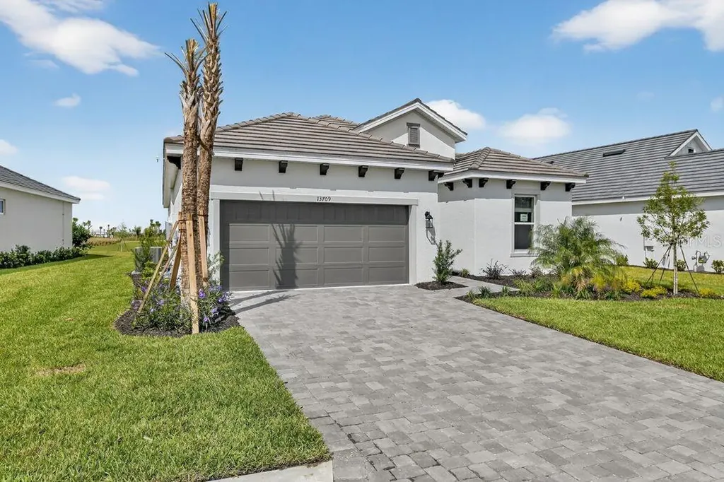 13709 Iona Avenue Palmetto FL 34221