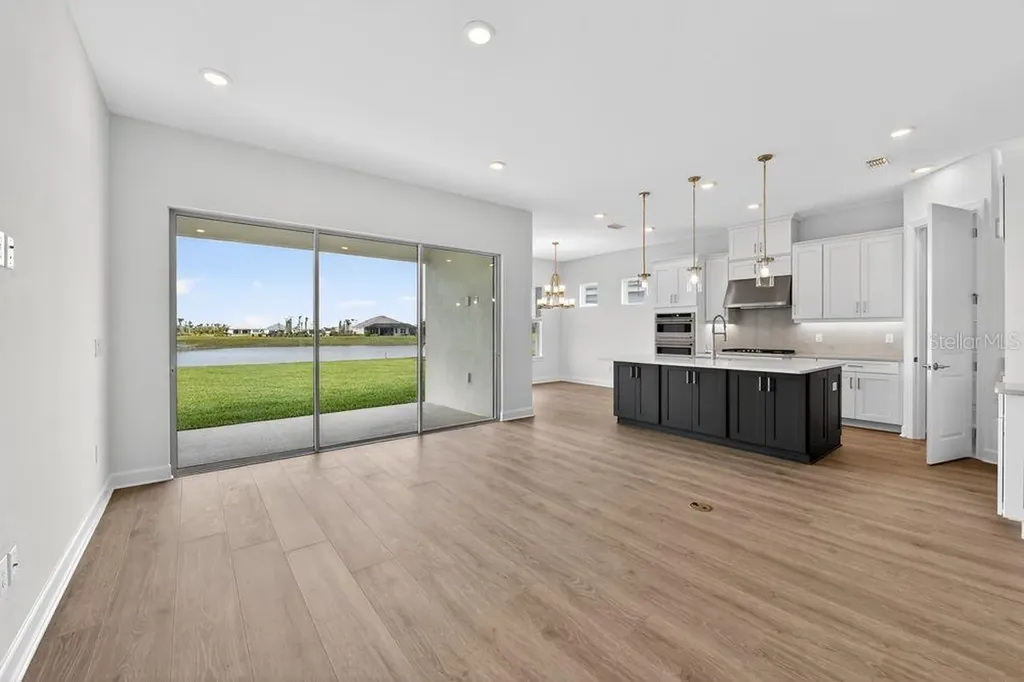 13709 Iona Avenue Palmetto FL 34221