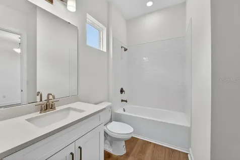 13709 Iona Avenue Palmetto FL 34221