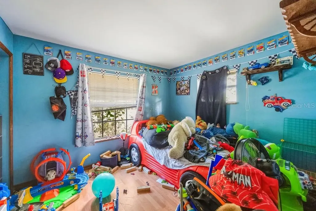 1376 Danbury Street SW Palm Bay FL 32908