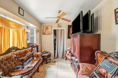 1376 Danbury Street SW Palm Bay FL 32908