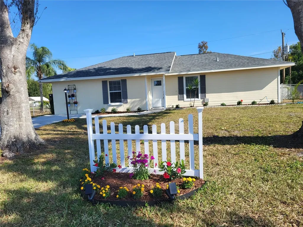 4304 96th Avenue E Parrish FL 34219