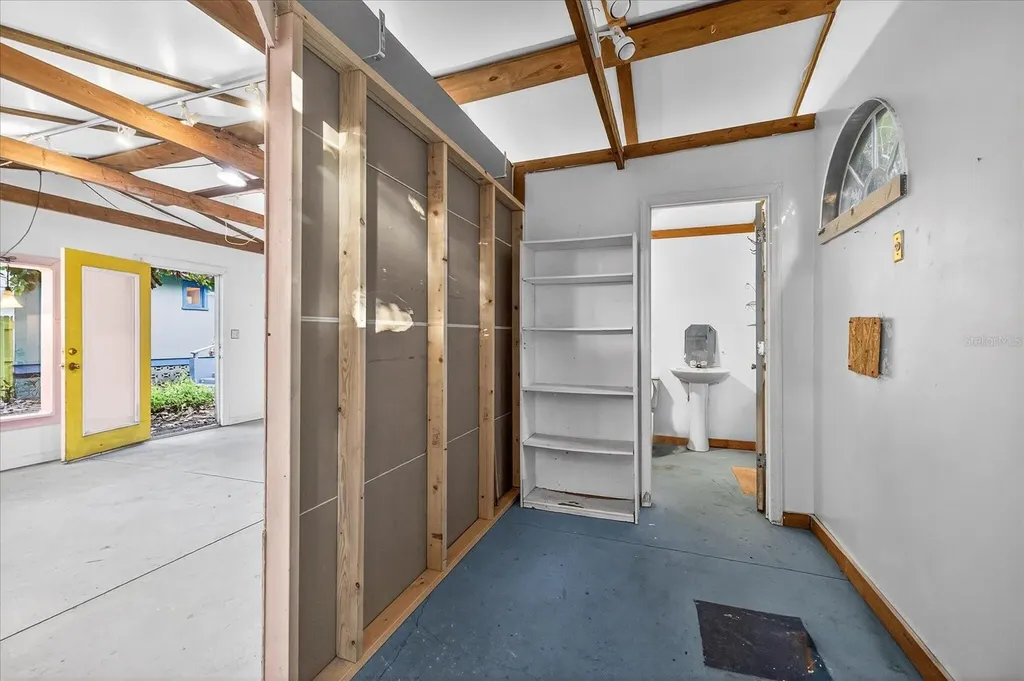 1019 10th Avenue W Bradenton FL 34205