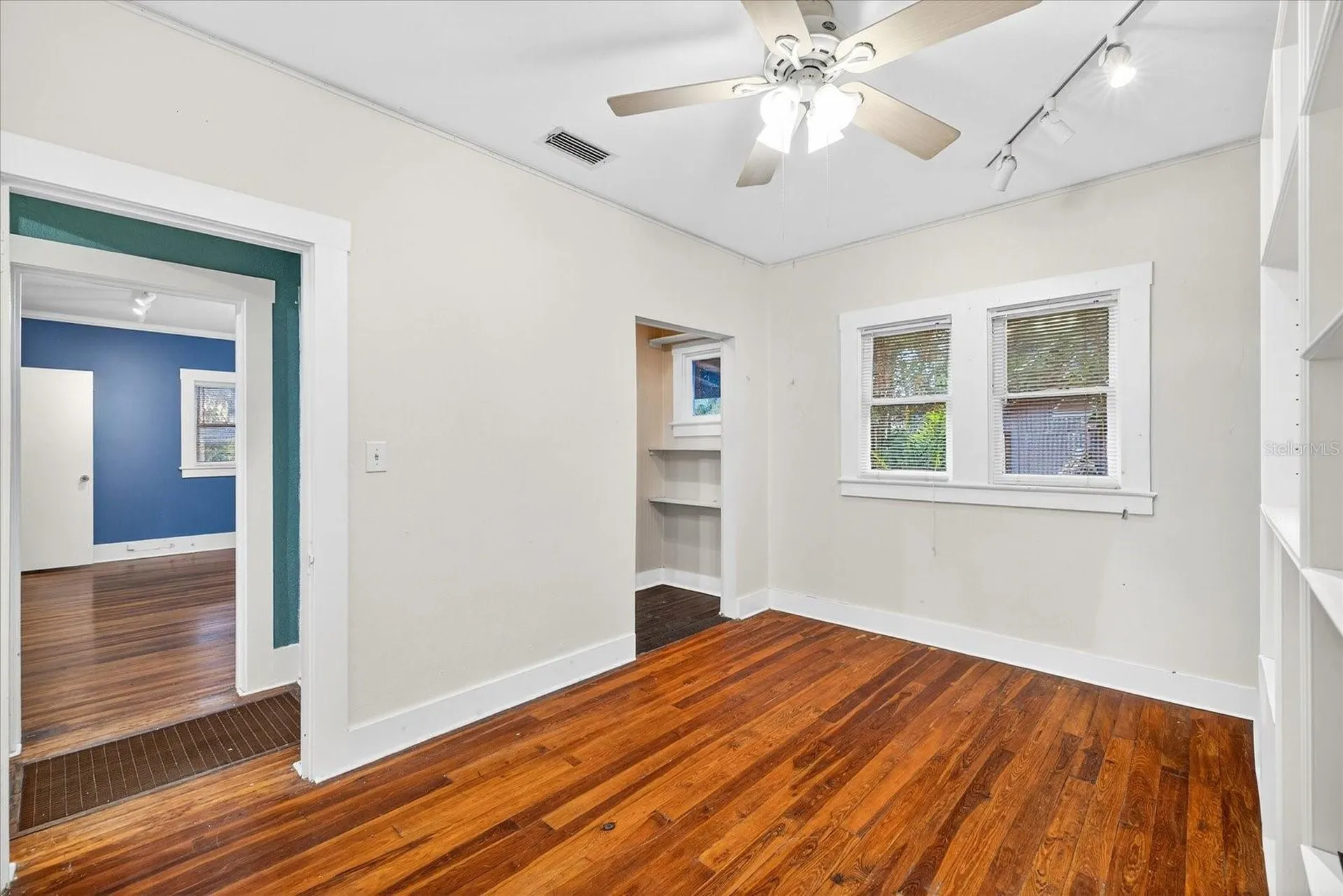 1019 10th Avenue W Bradenton FL 34205