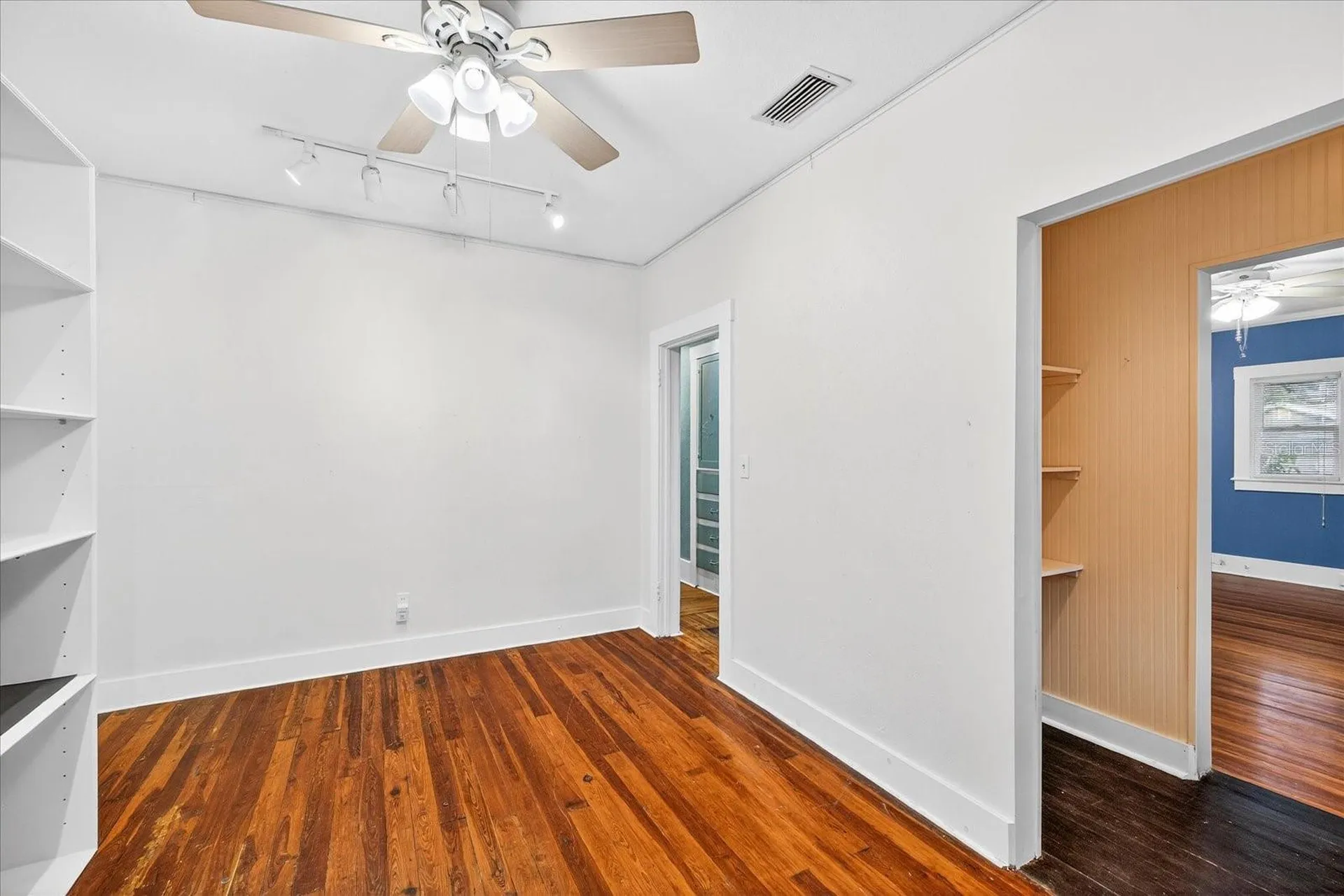 1019 10th Avenue W Bradenton FL 34205