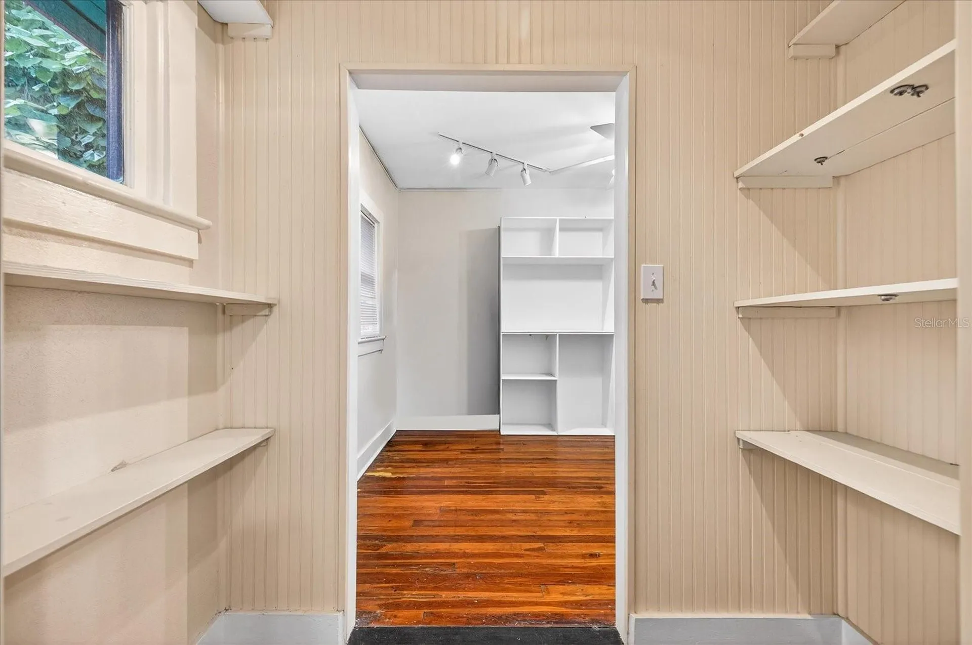 1019 10th Avenue W Bradenton FL 34205