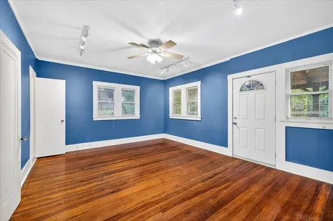 1019 10th Avenue W Bradenton FL 34205