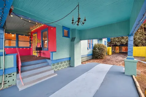 1019 10th Avenue W Bradenton FL 34205