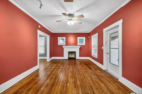 1019 10th Avenue W Bradenton FL 34205