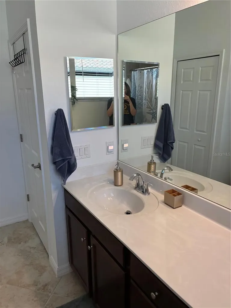 20398 Lagente Circle Venice FL 34293
