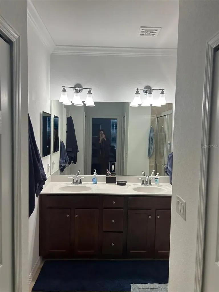 20398 Lagente Circle Venice FL 34293