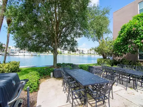 7540 Bay Island Drive S South Pasadena FL 33707