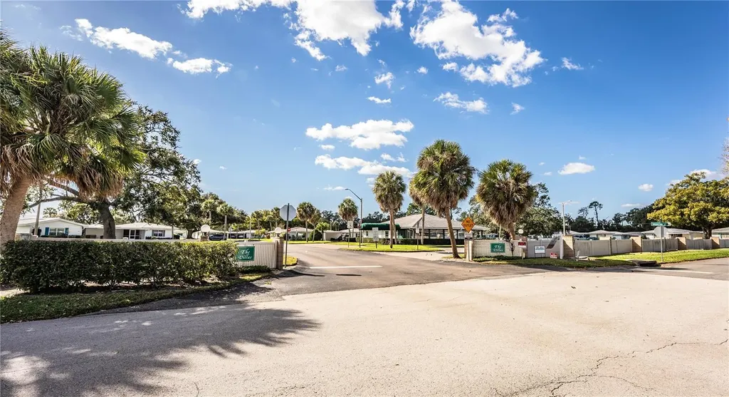 746 Barber Circle Lakeland FL 33803