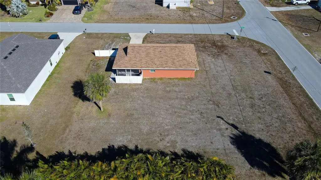 17207 Seashore Avenue Port Charlotte FL 33948