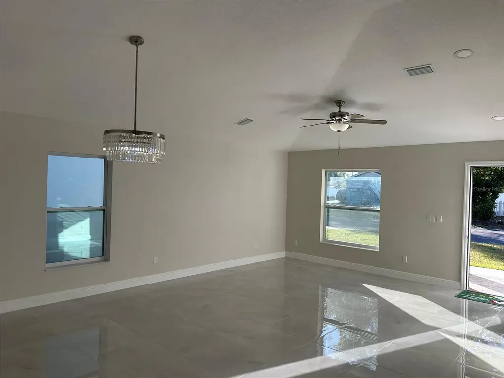 3917 W Robson Street Tampa FL 33614