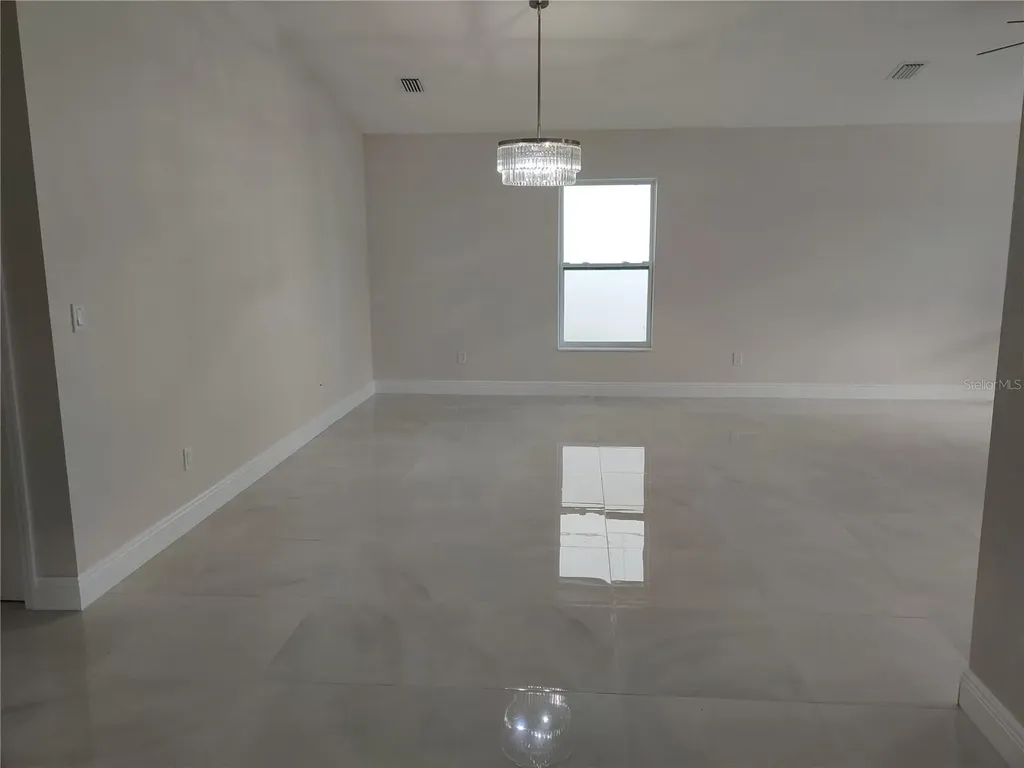 3917 W Robson Street Tampa FL 33614