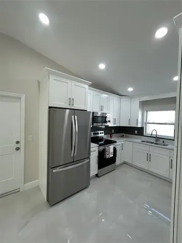 3917 W Robson Street Tampa FL 33614