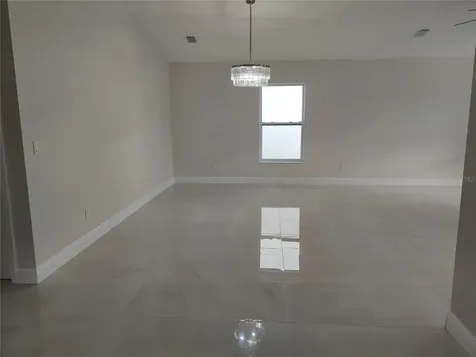3917 W Robson Street Tampa FL 33614