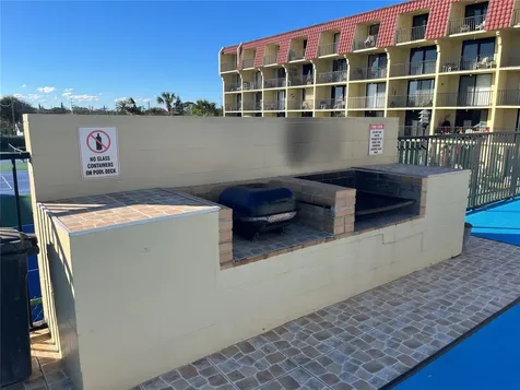 1433 N Atlantic Avenue Daytona Beach FL 32118