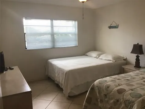 1433 N Atlantic Avenue Daytona Beach FL 32118