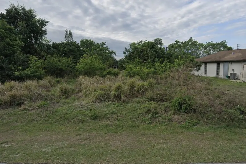 165 Chatham Street NW Port Charlotte FL 33952