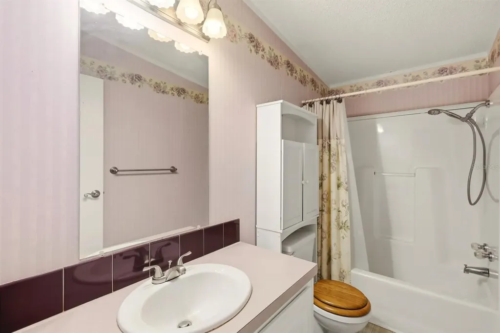 8414 Castle Garden Road Palmetto FL 34221