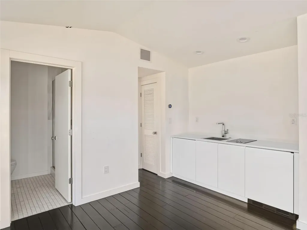1336 College Point Winter Park FL 32789