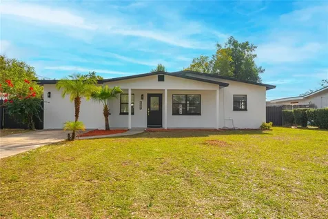 2118 W Sewaha Street Tampa FL 33612