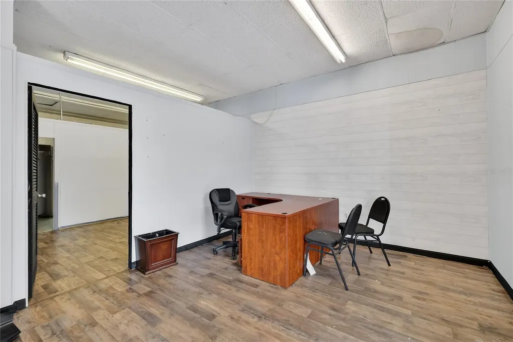 1526 Us Highway 441 Leesburg FL 34748