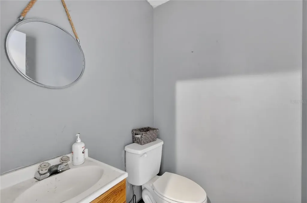 1526 Us Highway 441 Leesburg FL 34748