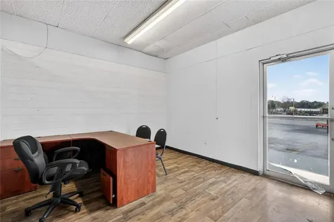 1526 Us Highway 441 Leesburg FL 34748