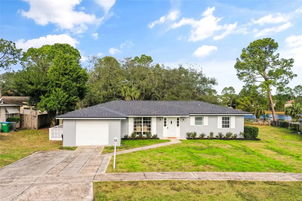1566 Findlay Street Deltona FL 32725